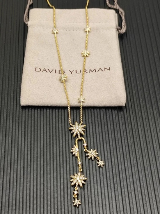 David Yurman. Pants - David Yurman Golden Star Cluster Necklace